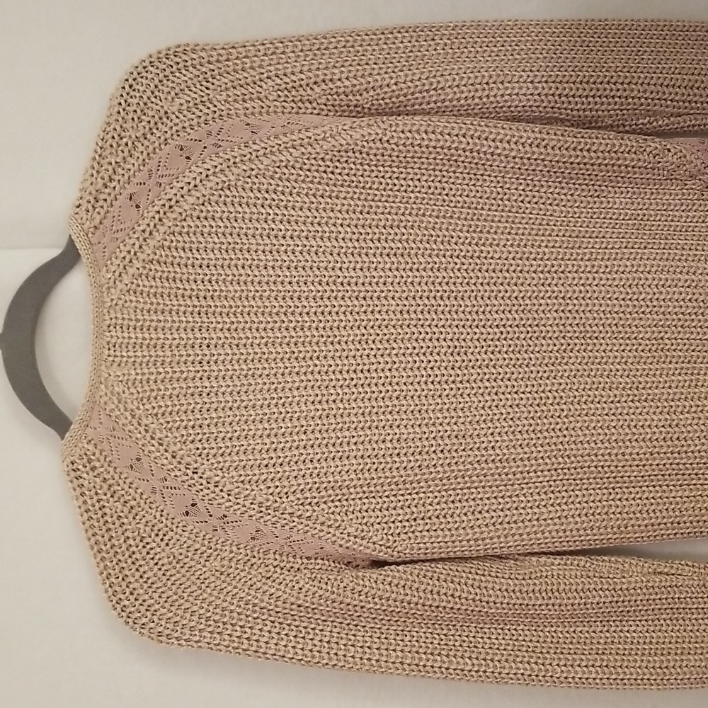 Sweater - Picture 5 of 7